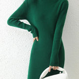 Robe pull en laine col roulé