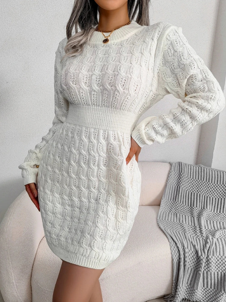 Robe pull en tricot torsade