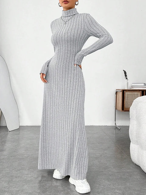 Robe pull longue col roulé